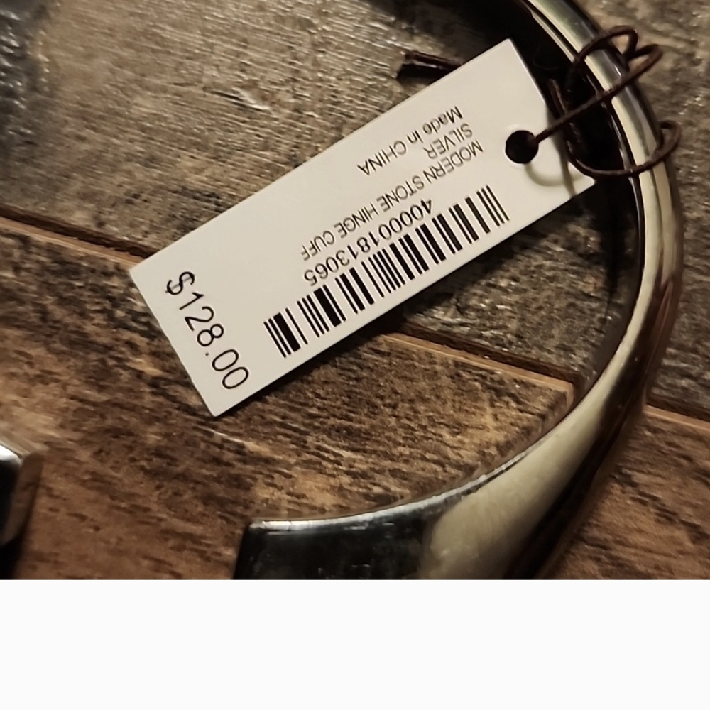 Henri Bendel Elegant Silver Bracelet - Picture 4 of 4
